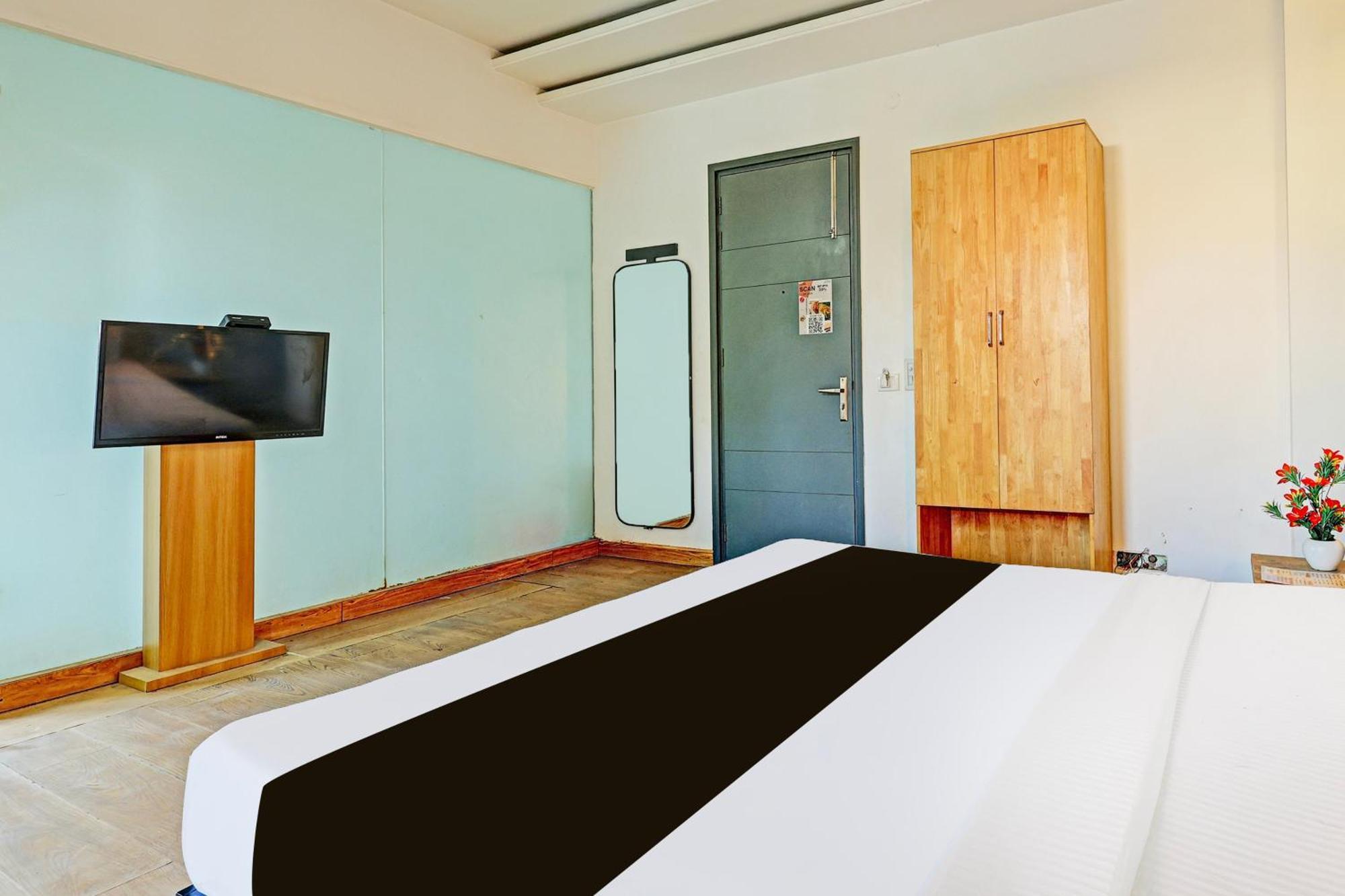 Townhouse Sector 49 Sohna Road Otel Gurgaon Dış mekan fotoğraf