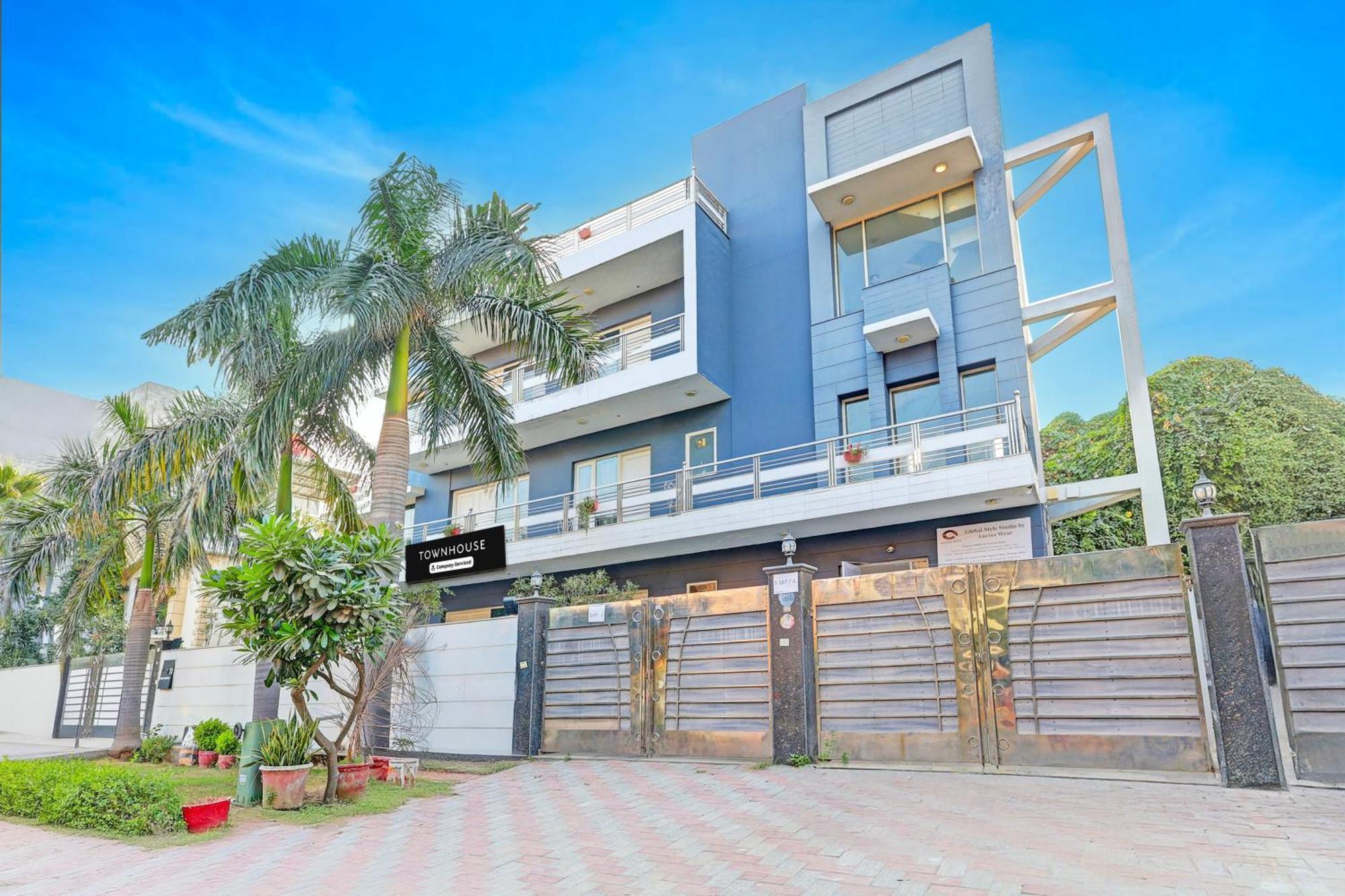 Townhouse Sector 49 Sohna Road Otel Gurgaon Dış mekan fotoğraf
