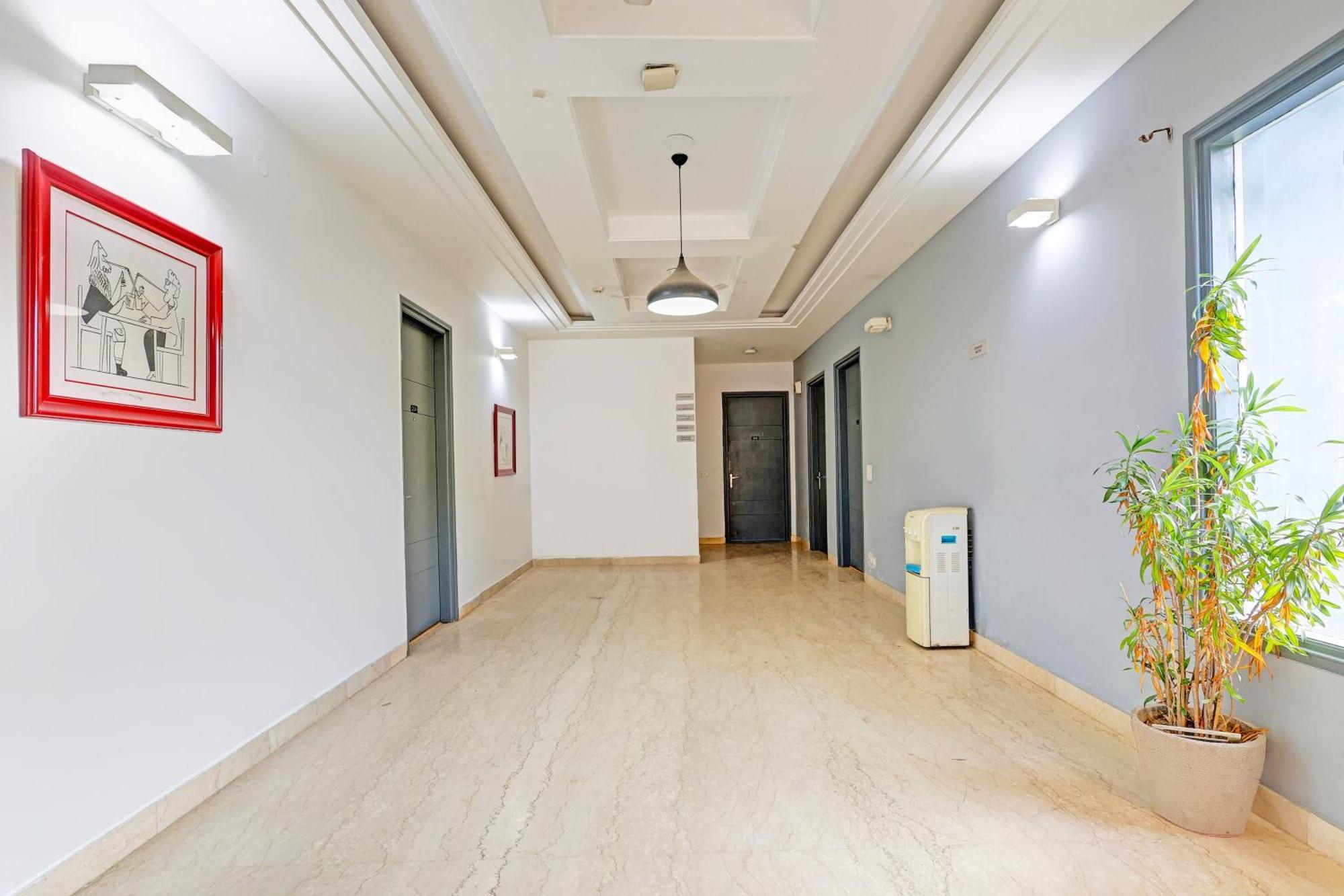 Townhouse Sector 49 Sohna Road Otel Gurgaon Dış mekan fotoğraf