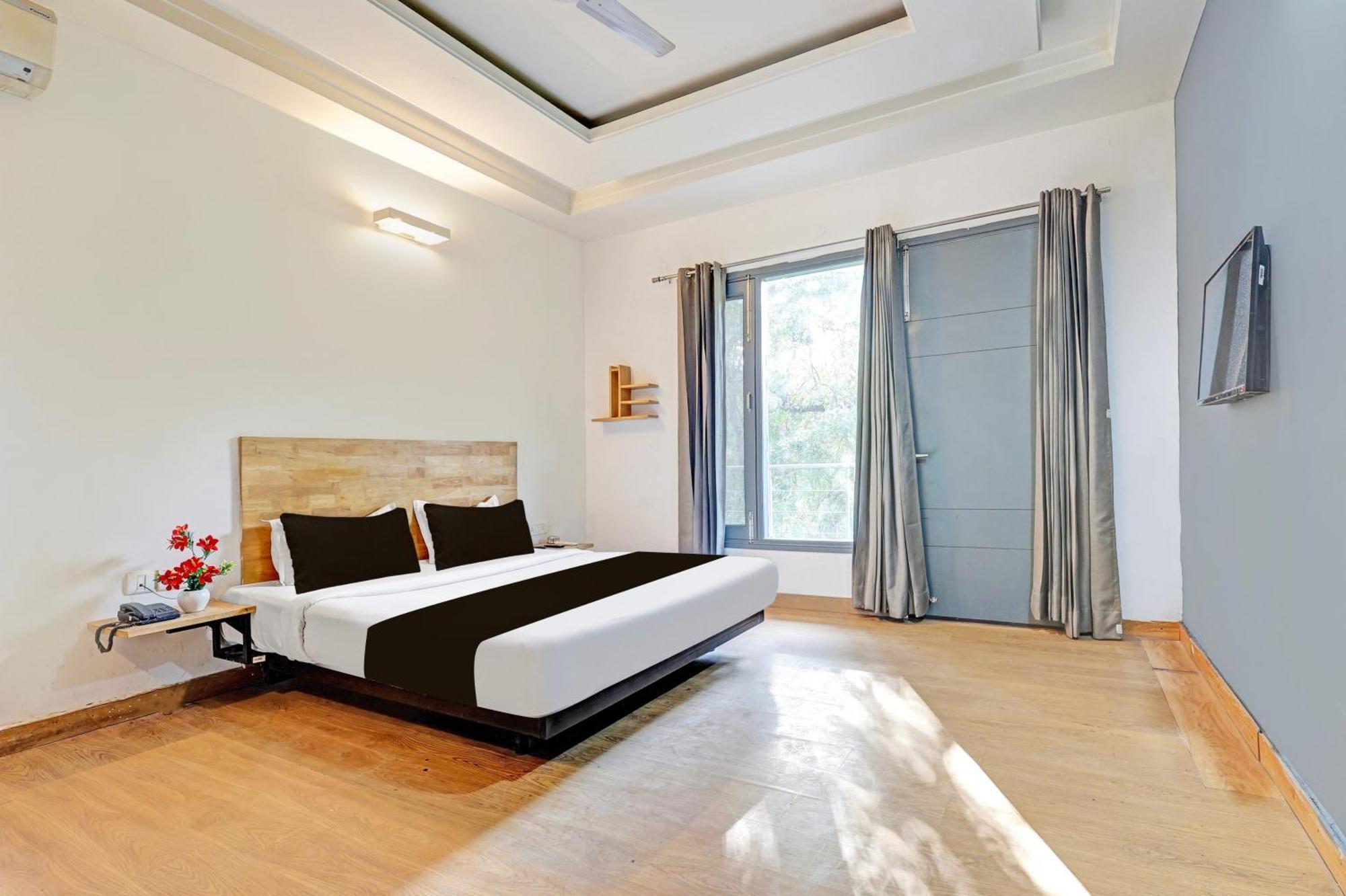 Townhouse Sector 49 Sohna Road Otel Gurgaon Dış mekan fotoğraf